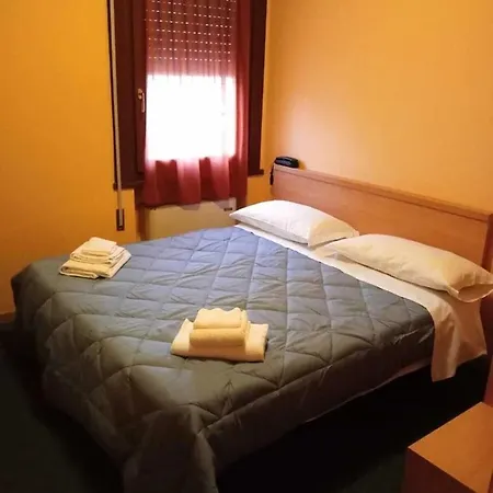 Otel Rooster Sanguinetto