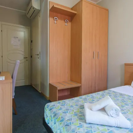 Rooster Hotel Sanguinetto